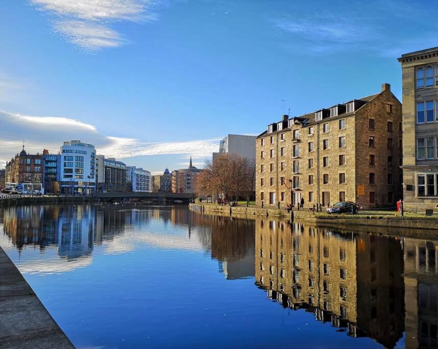 Vibrant Apartment At The Shore In Leith Edinburgh Ngoại thất bức ảnh